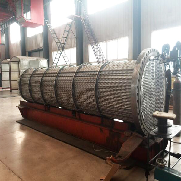 扭曲管式冷换设备